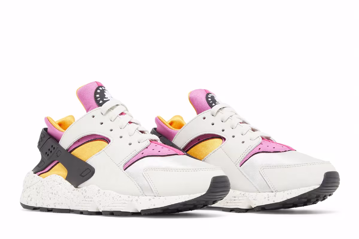 Nike Air Huarache Lethal Pink, view 9