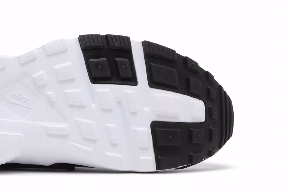Nike Huarache Run GS Black Neutral Grey, view 6