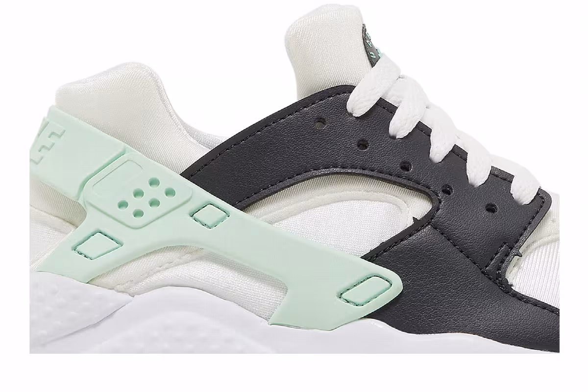 Nike Huarache Run GS White Mint Foam, view 3