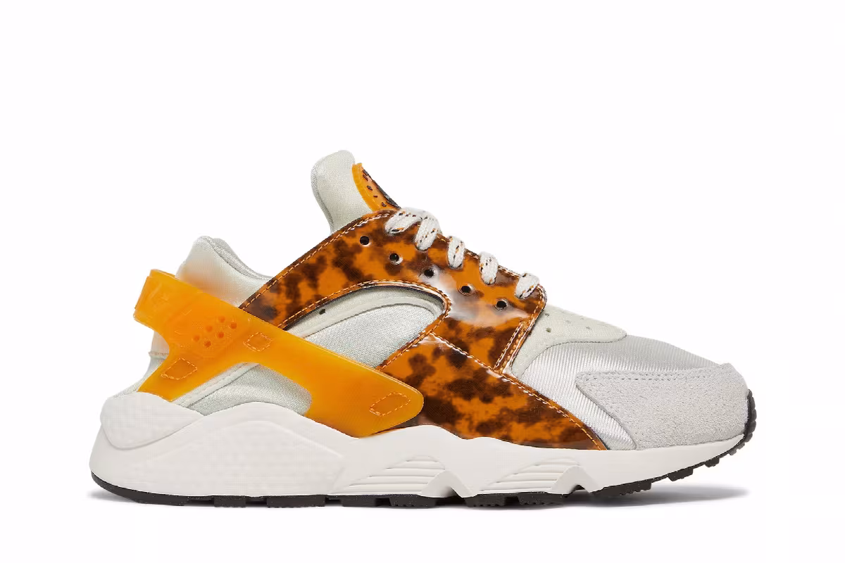 Nike Women's Air Huarache Tortoiseshell, view 2
