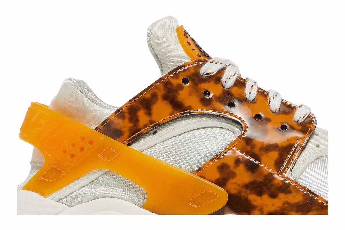 Nike Women's Air Huarache Tortoiseshell, view 3