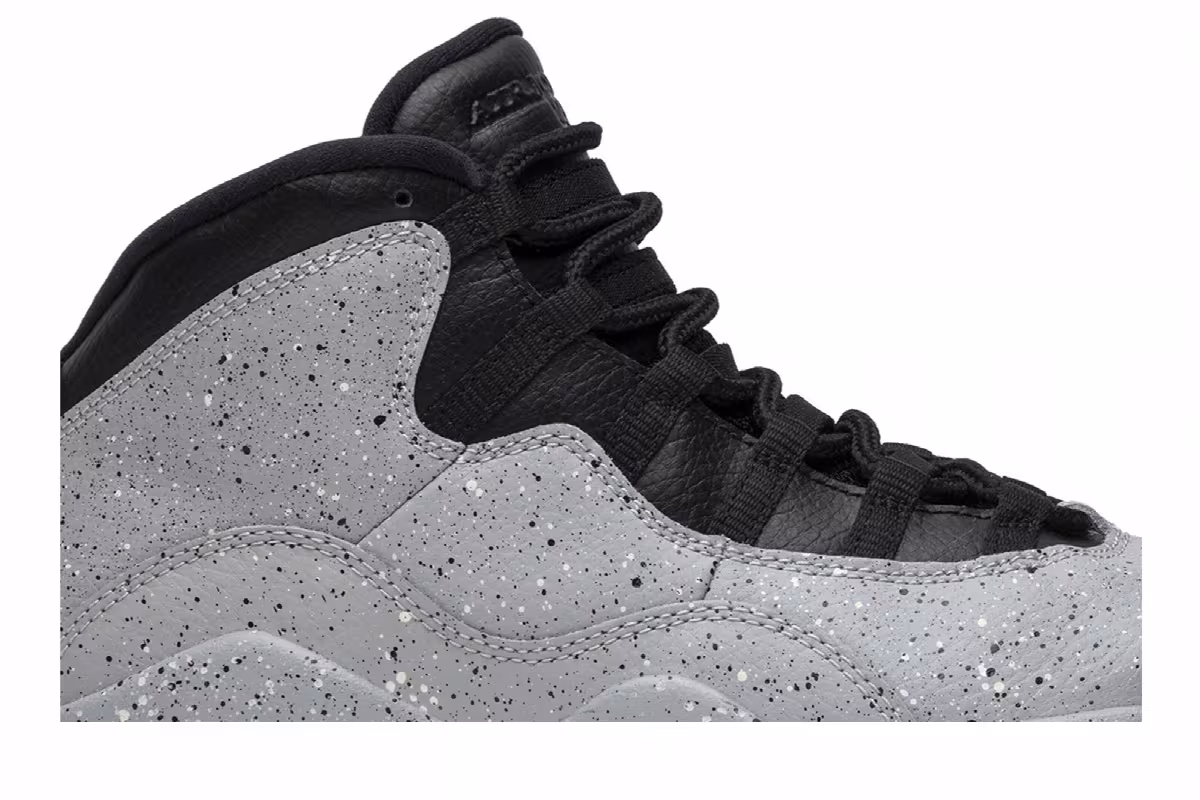 Air Jordan 10 GS Cement, view 3