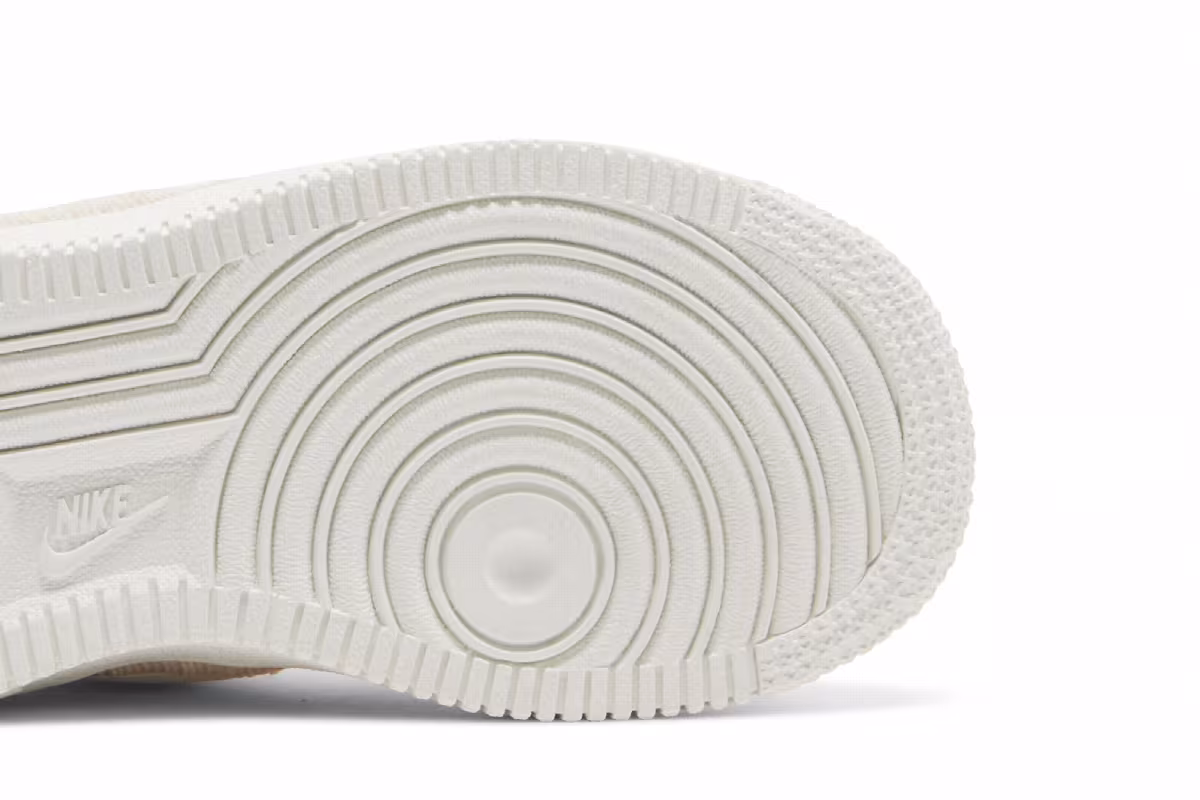 Nike Force 1 Toggle SE TD Yellow Ochre Pearl White, view 6