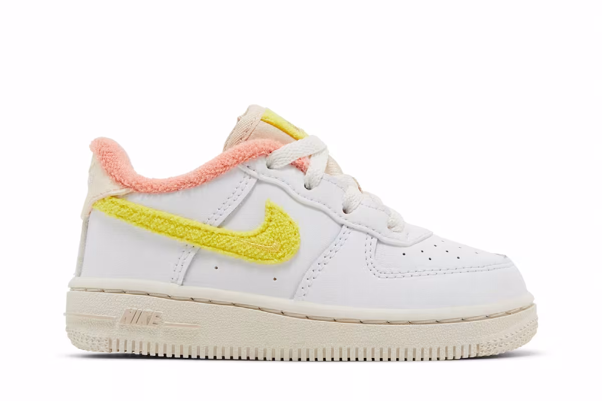 Nike Force 1 LV8 TD White Yellow Strike, view 2