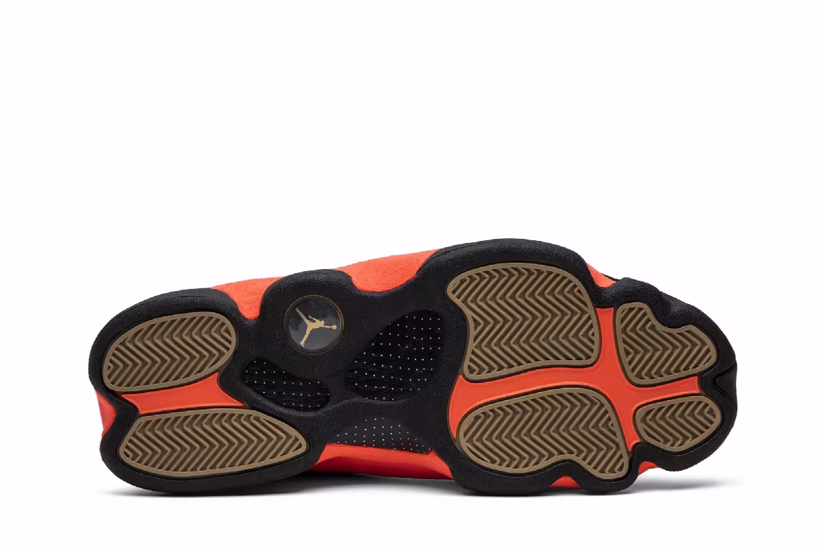CLOT x Air Jordan 13 Low Infra-Bred, view 5