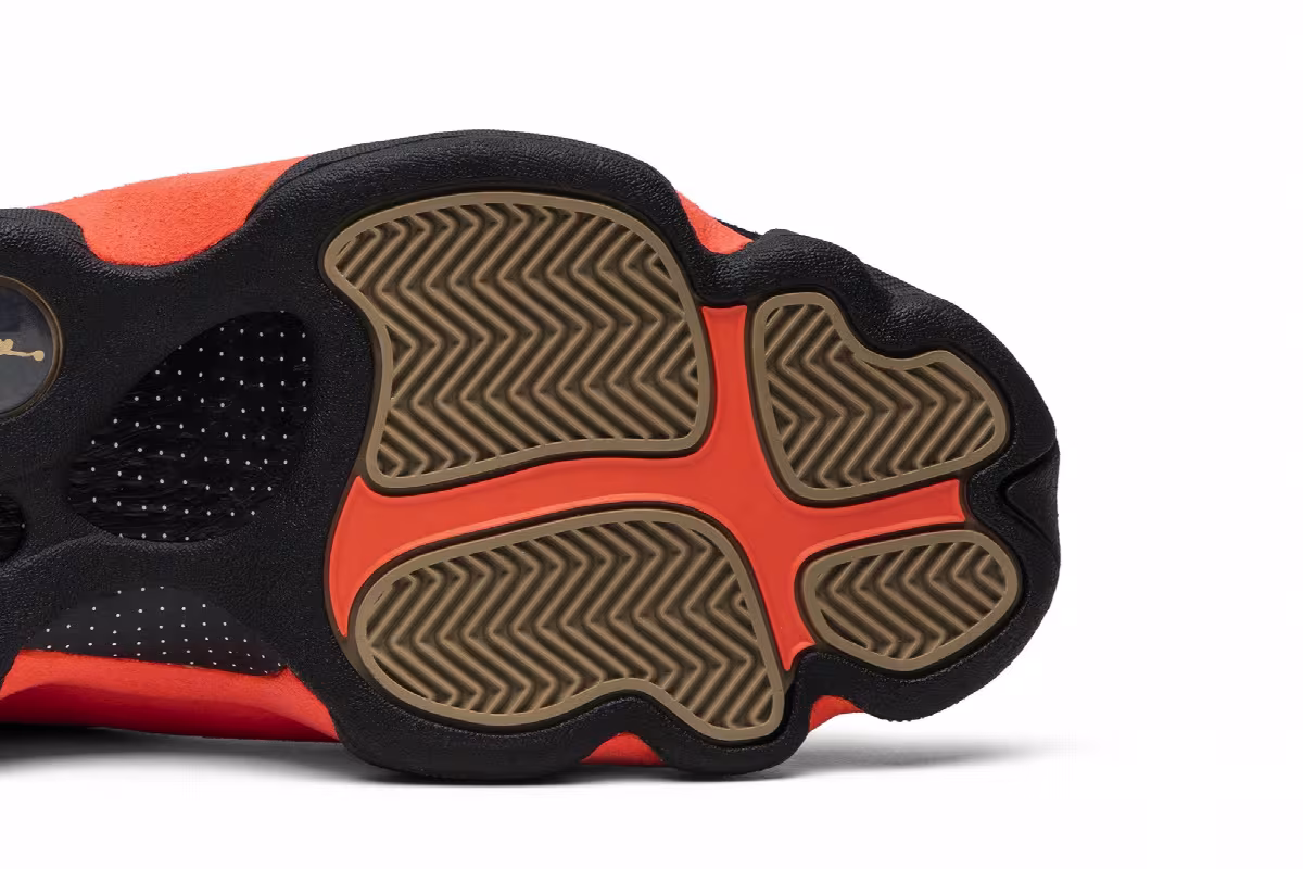 CLOT x Air Jordan 13 Low Infra-Bred, view 6