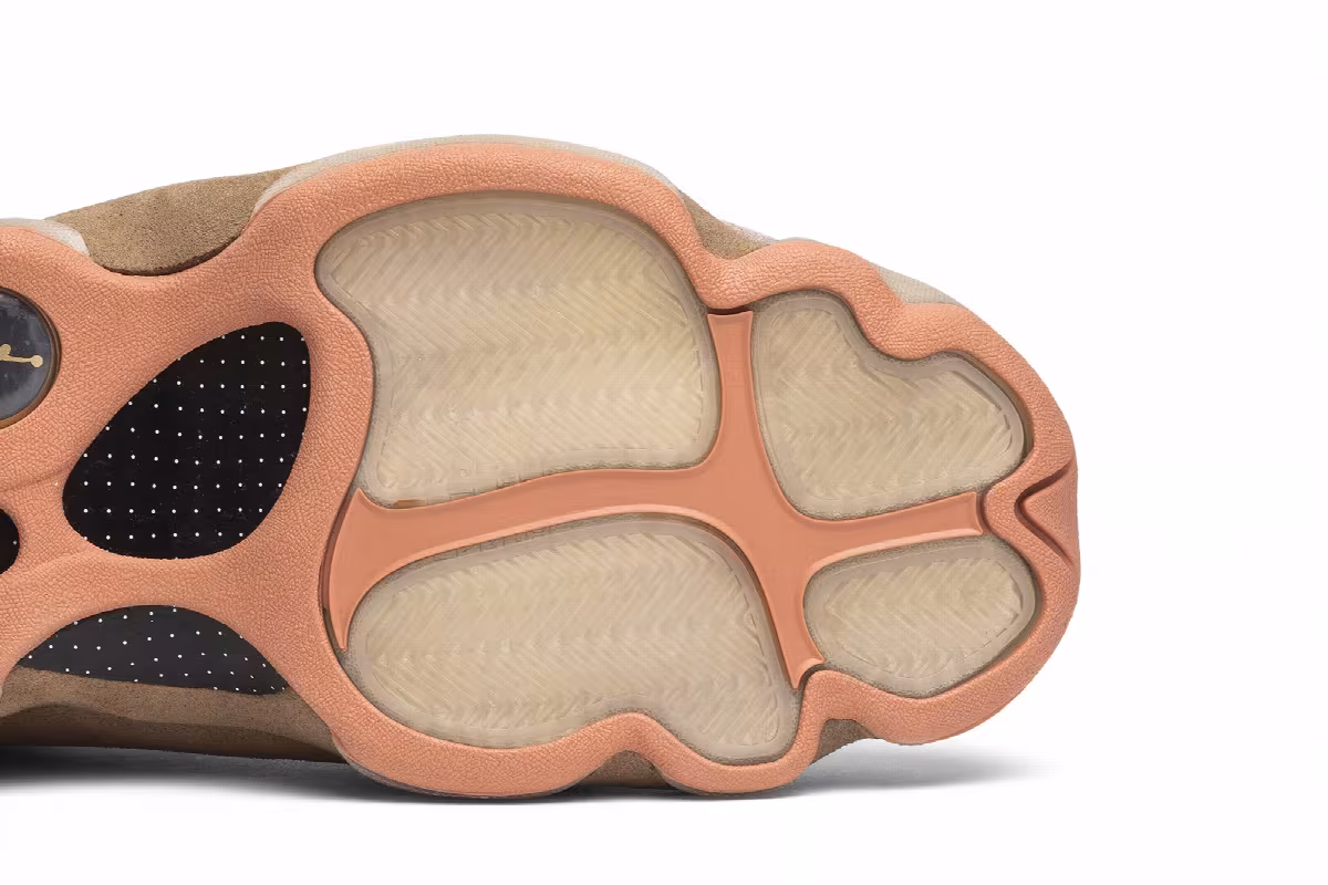 CLOT x Air Jordan 13 Low NRG Terracotta, view 6