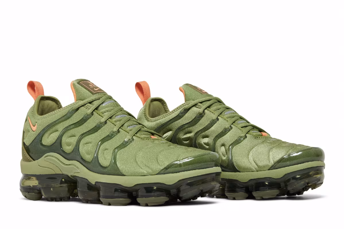Nike Women's Air VaporMax Plus Alligator, view 9