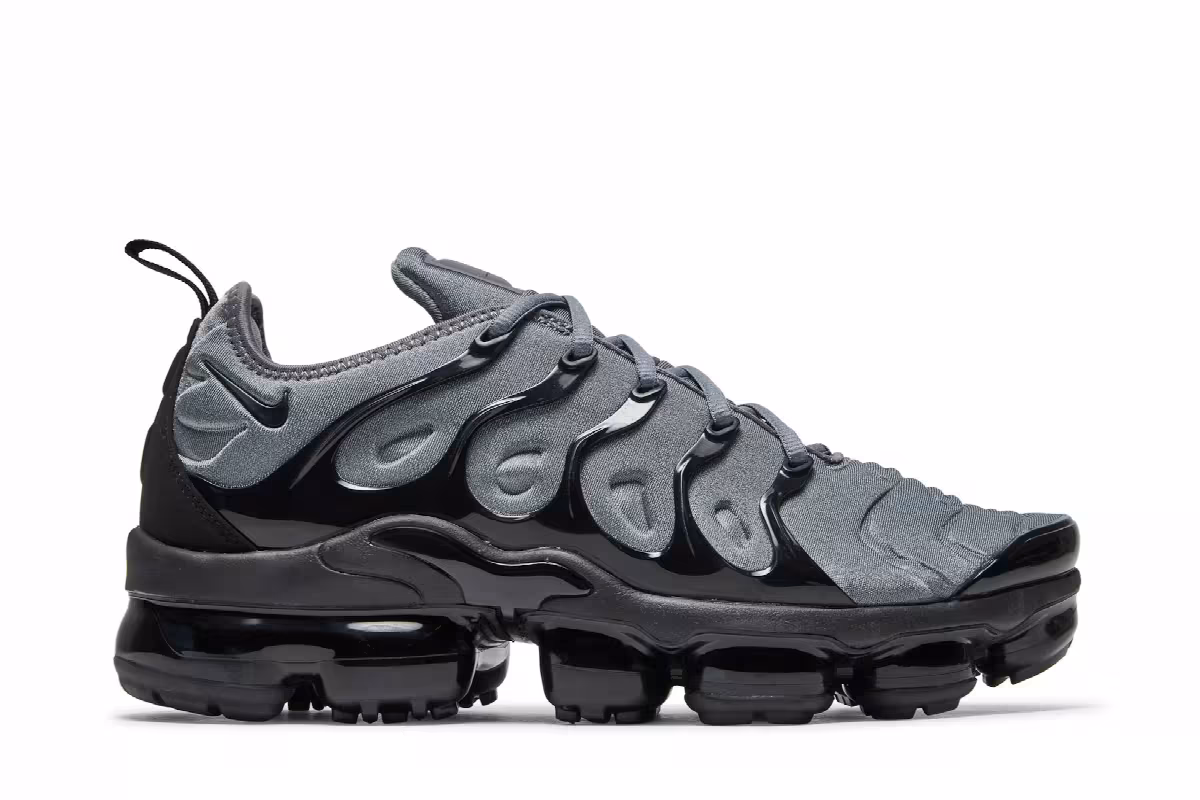 Nike Air VaporMax Plus Cool Grey, view 2
