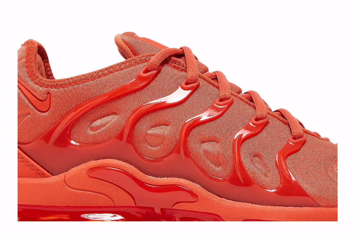 Nike Women's Air VaporMax Plus Triple Orange, view 3