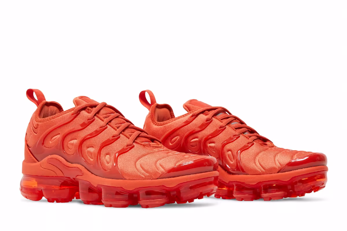 Nike Women's Air VaporMax Plus Triple Orange, view 9