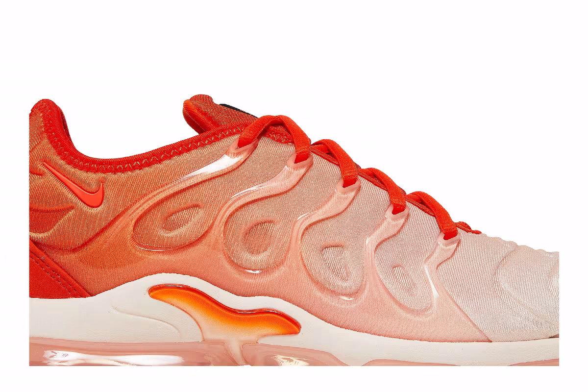 Nike Women's Air VaporMax Plus Guava Ice, view 3