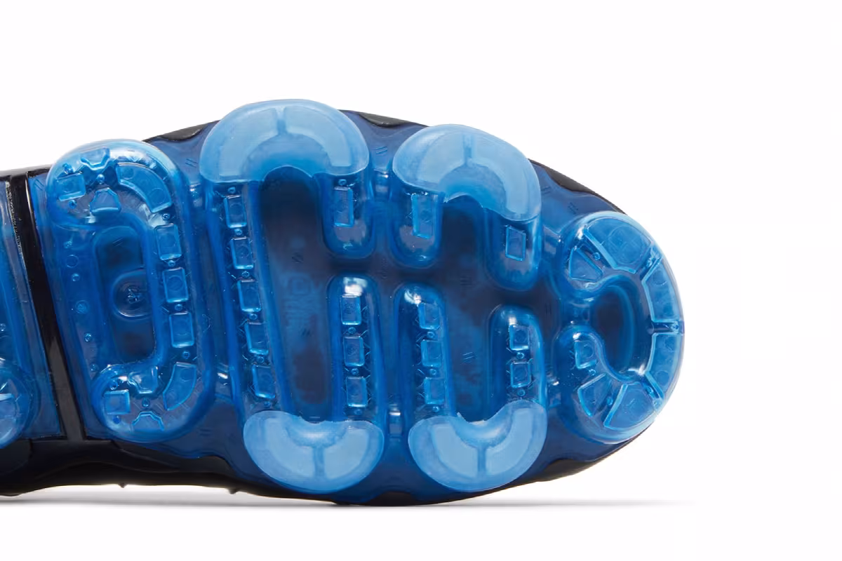 Nike Air VaporMax Plus Black Icy Blue, view 6