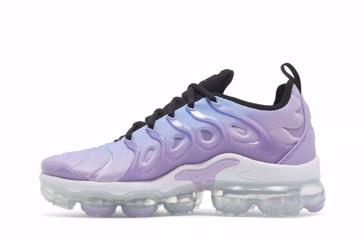 Nike Women's Air VaporMax Plus Lilac University Blue Gradient, view 4