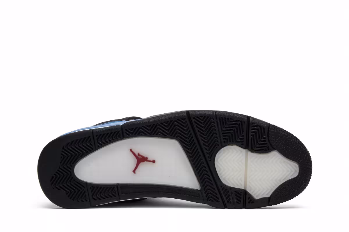 Travis Scott x Air Jordan 4 Cactus Jack, view 5