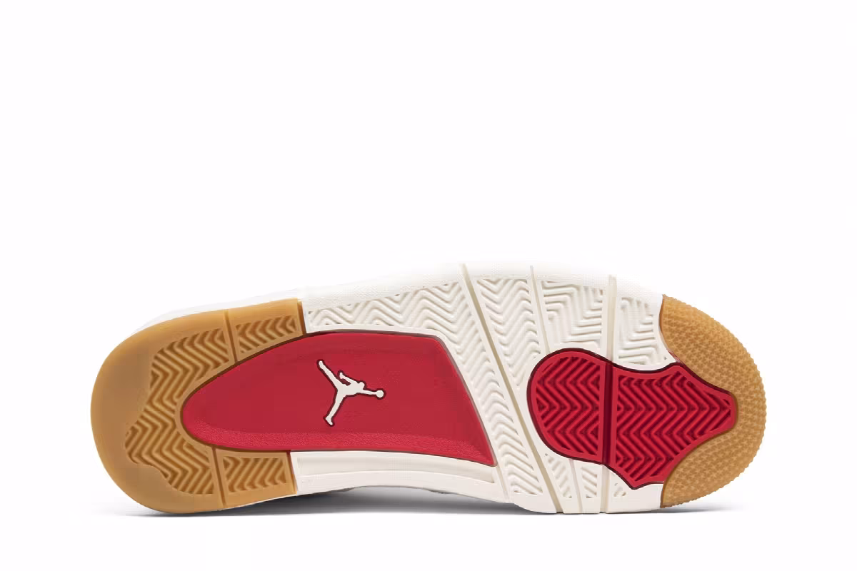 Levi's x Air Jordan 4 GS White Denim, view 5