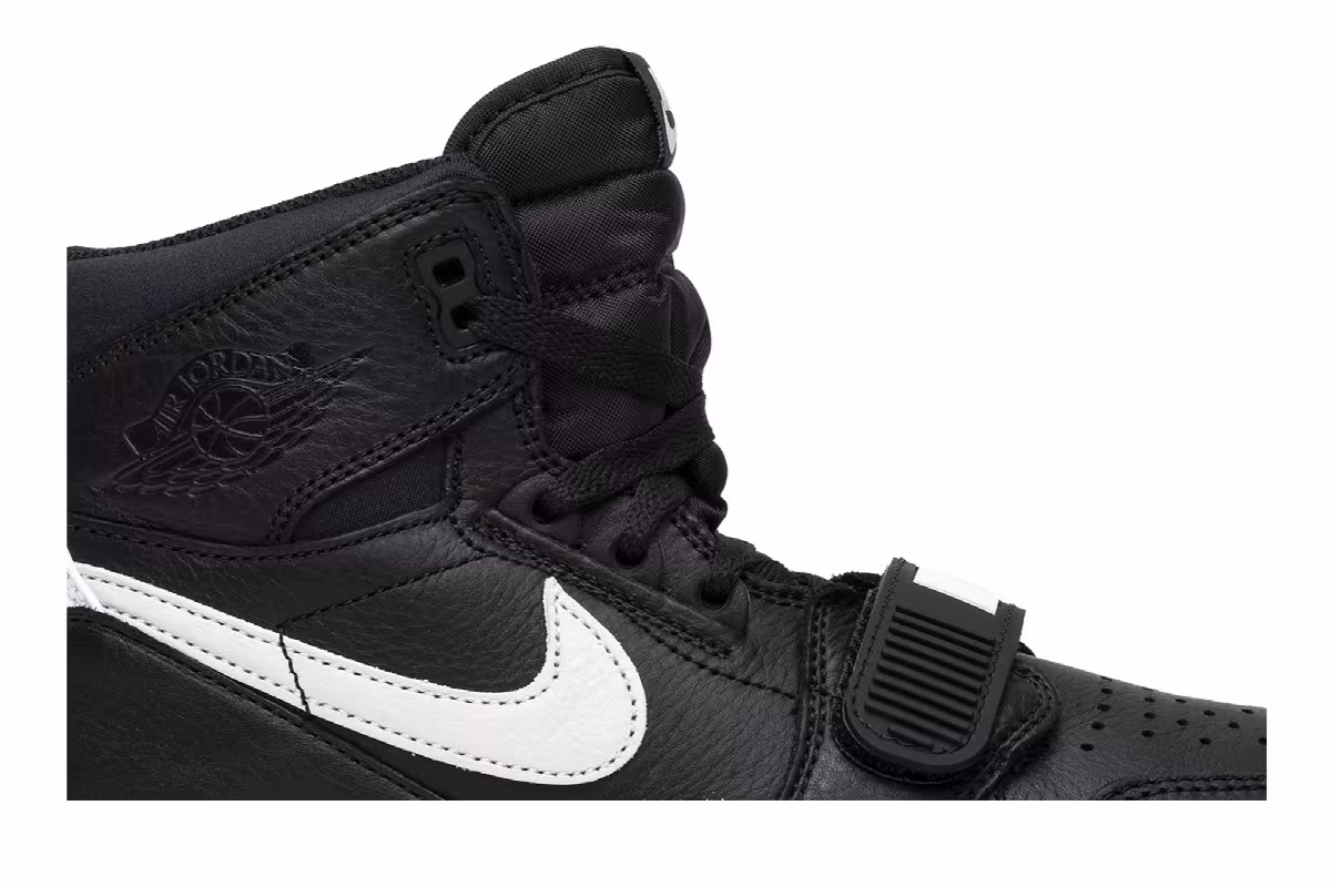 Air Jordan Legacy 312 Black Cement, view 3