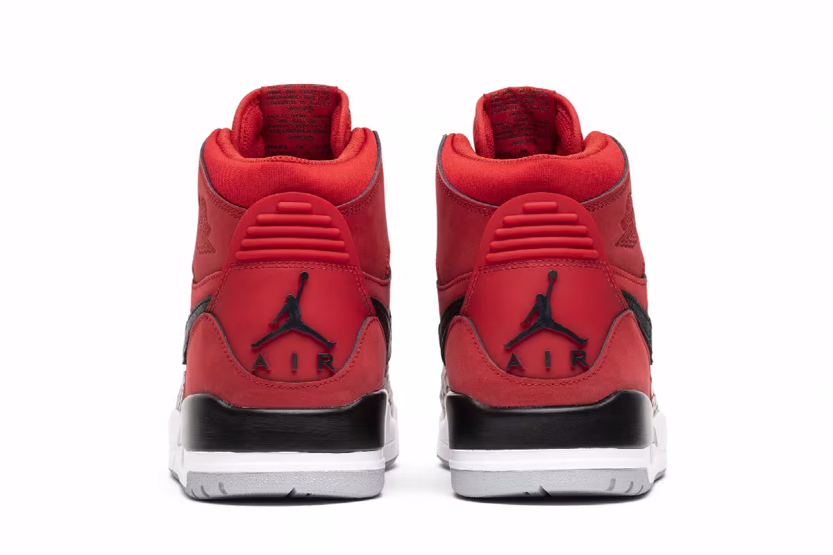Air Jordan Legacy 312 Toro, view 7