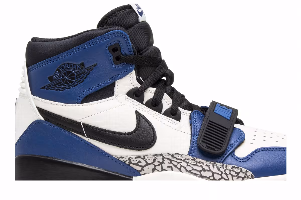 Just Don x Air Jordan Jordan Legacy 312 Storm Blue, view 3