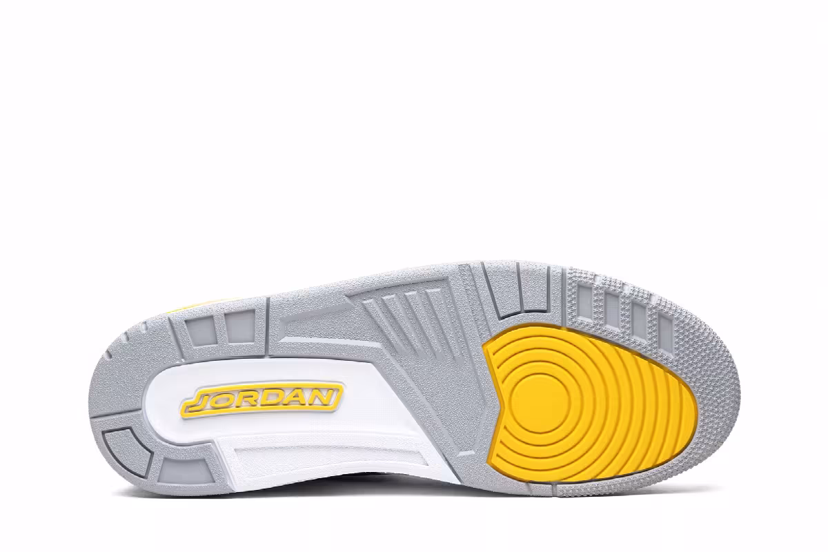 Air Jordan Legacy 312 Lakers, view 5