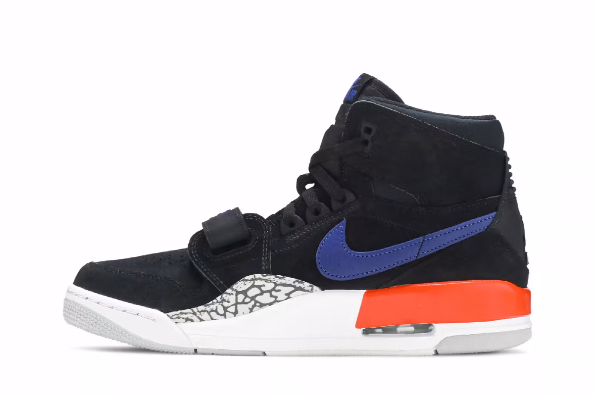Air Jordan Legacy 312 Knicks, view 4