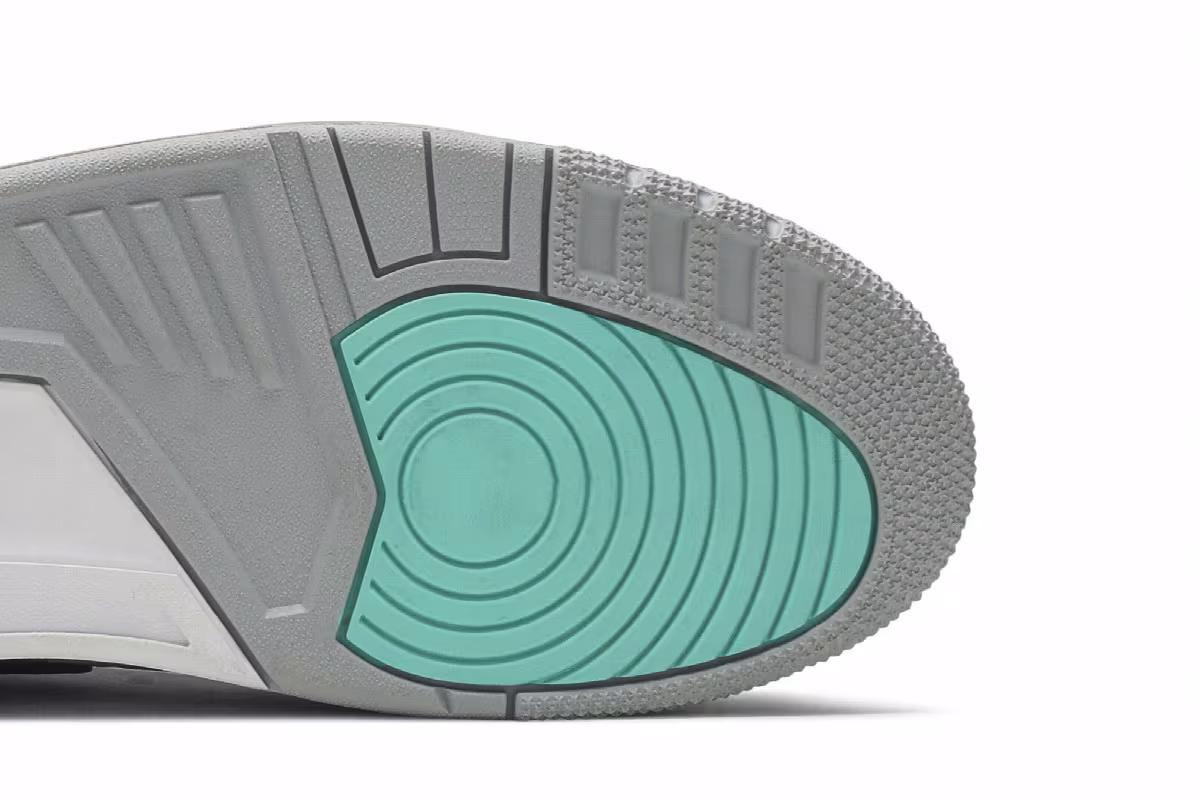 Air Jordan Legacy 312 Hyper Jade, view 6