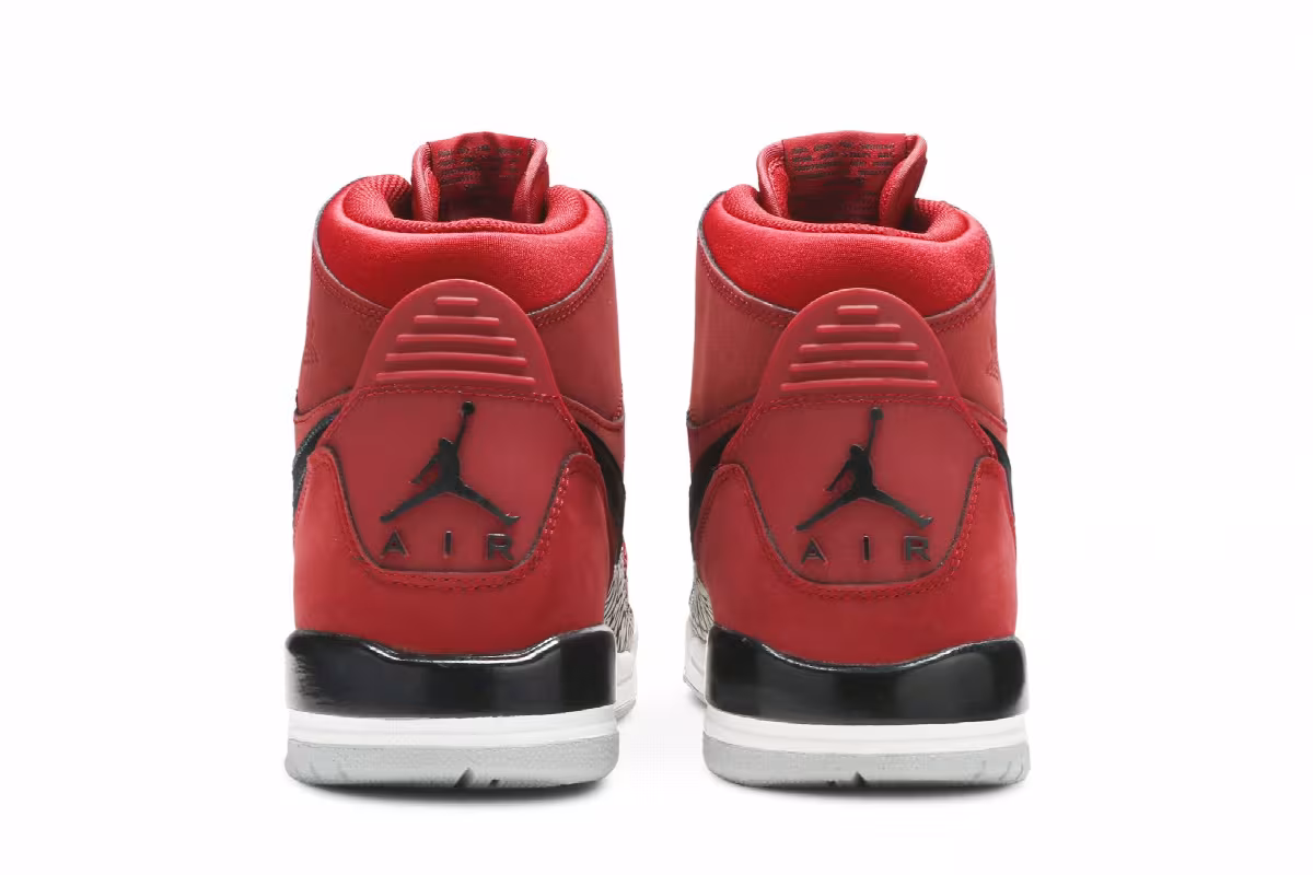Air Jordan Legacy 312 GS Toro, view 7