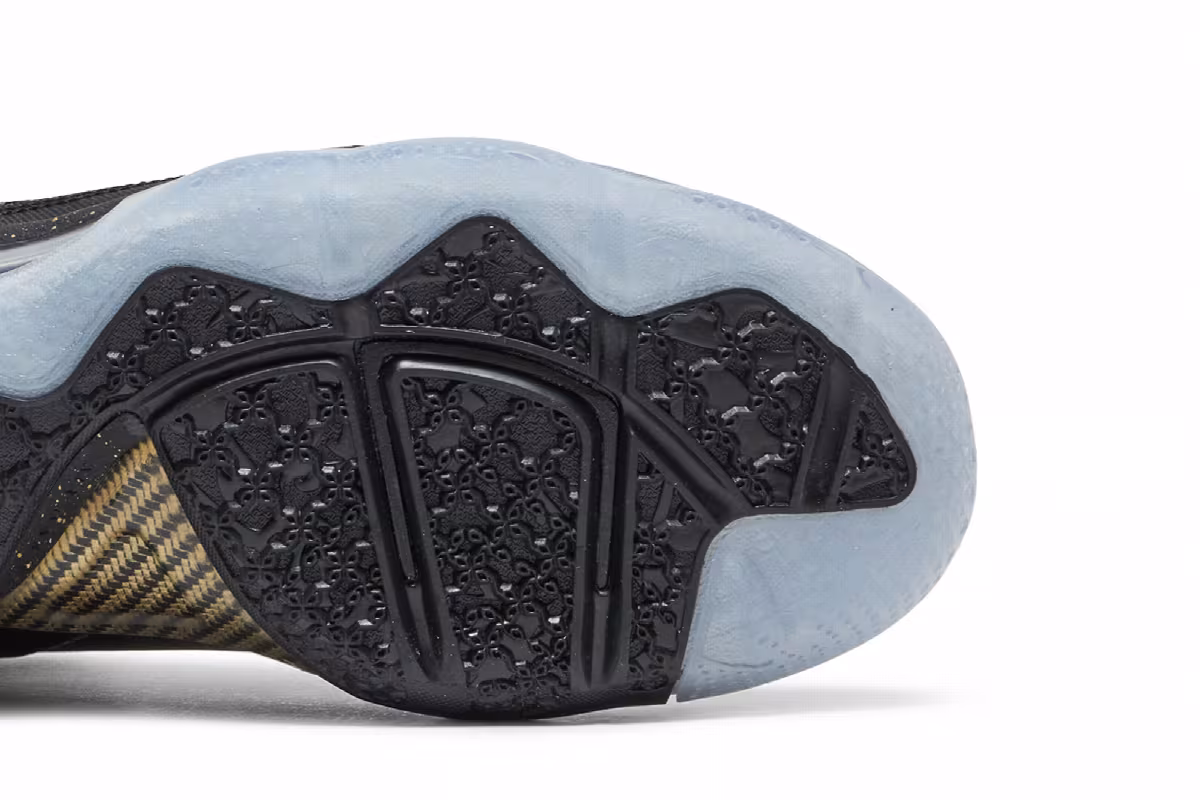 Nike LeBron 9 Watch The Throne 2022, view 6