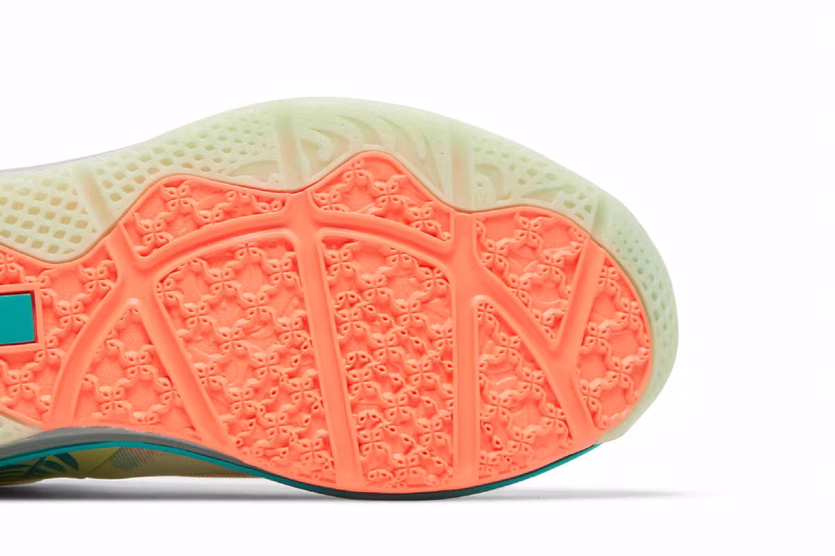 Nike LeBron 9 Low LeBronold Palmer, view 6