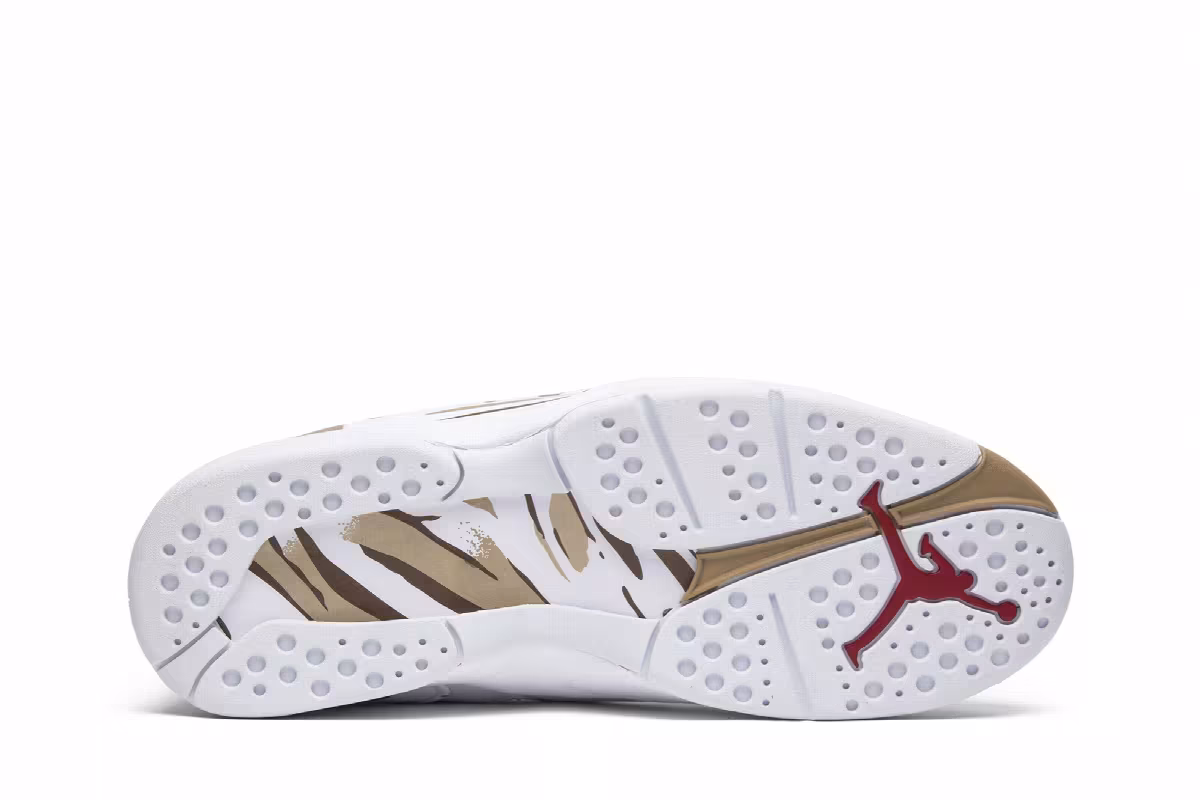 OVO x Air Jordan 8 White, view 5