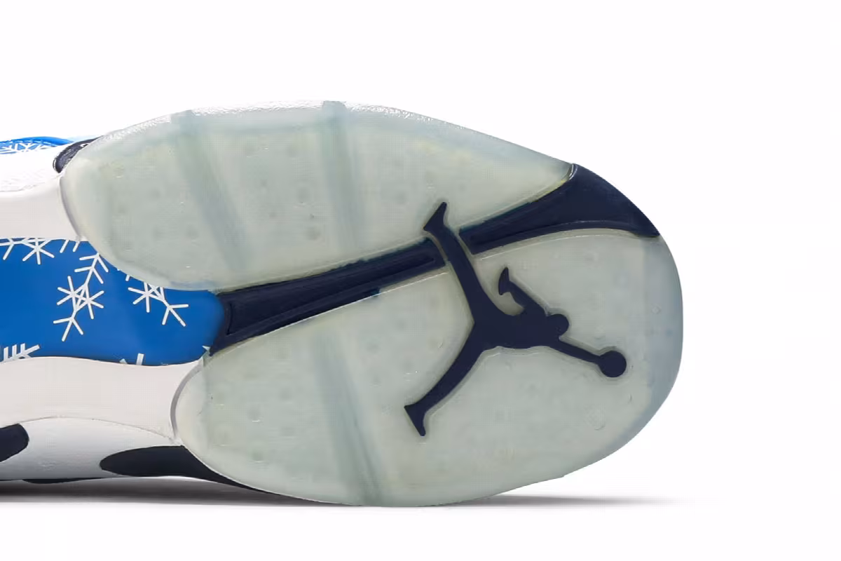 Air Jordan 8 GS Snowflake, view 6