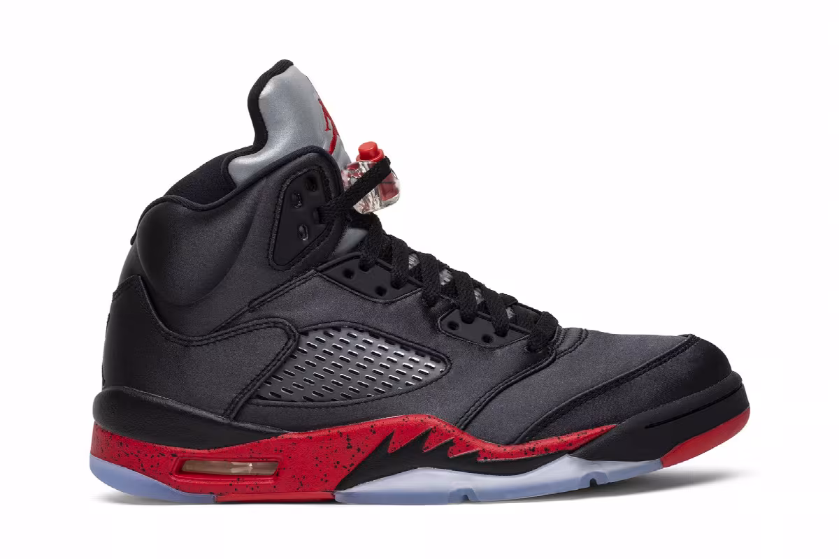 Air Jordan 5 Satin Bred, view 2