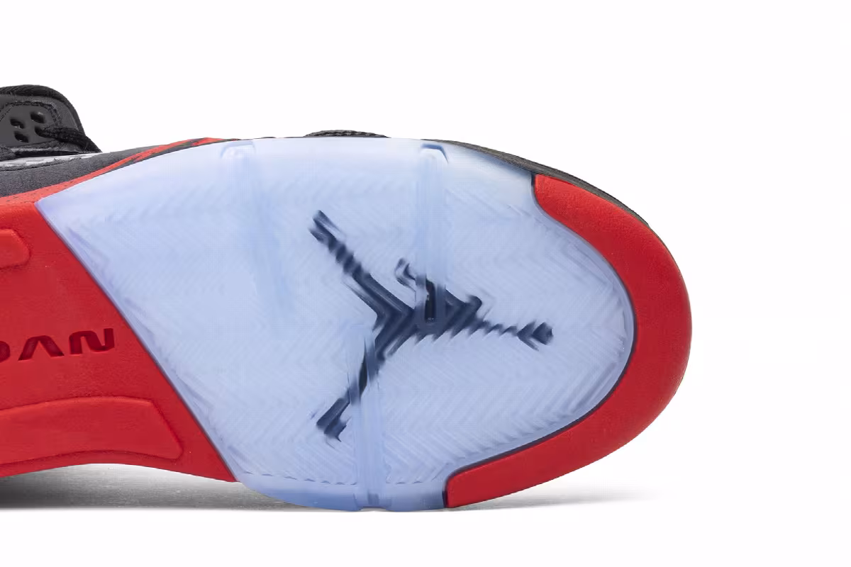 Air Jordan 5 GS Satin, view 6