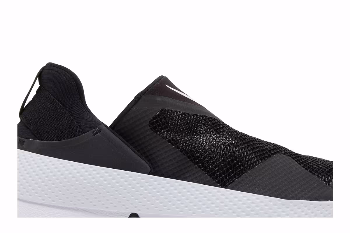 Nike Women's GO FlyEase Black White, view 3
