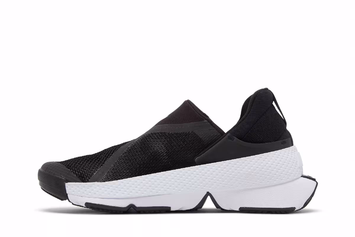 Nike Women's GO FlyEase Black White, view 4