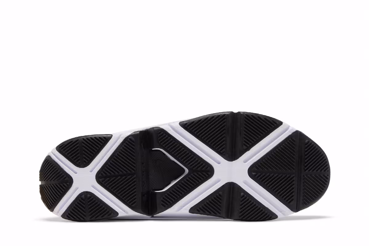 Nike Women's GO FlyEase Black White, view 5