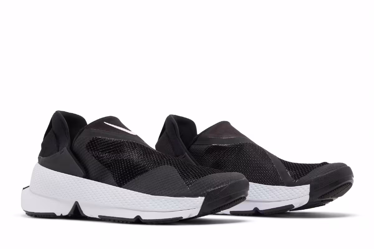 Nike Women's GO FlyEase Black White, view 9