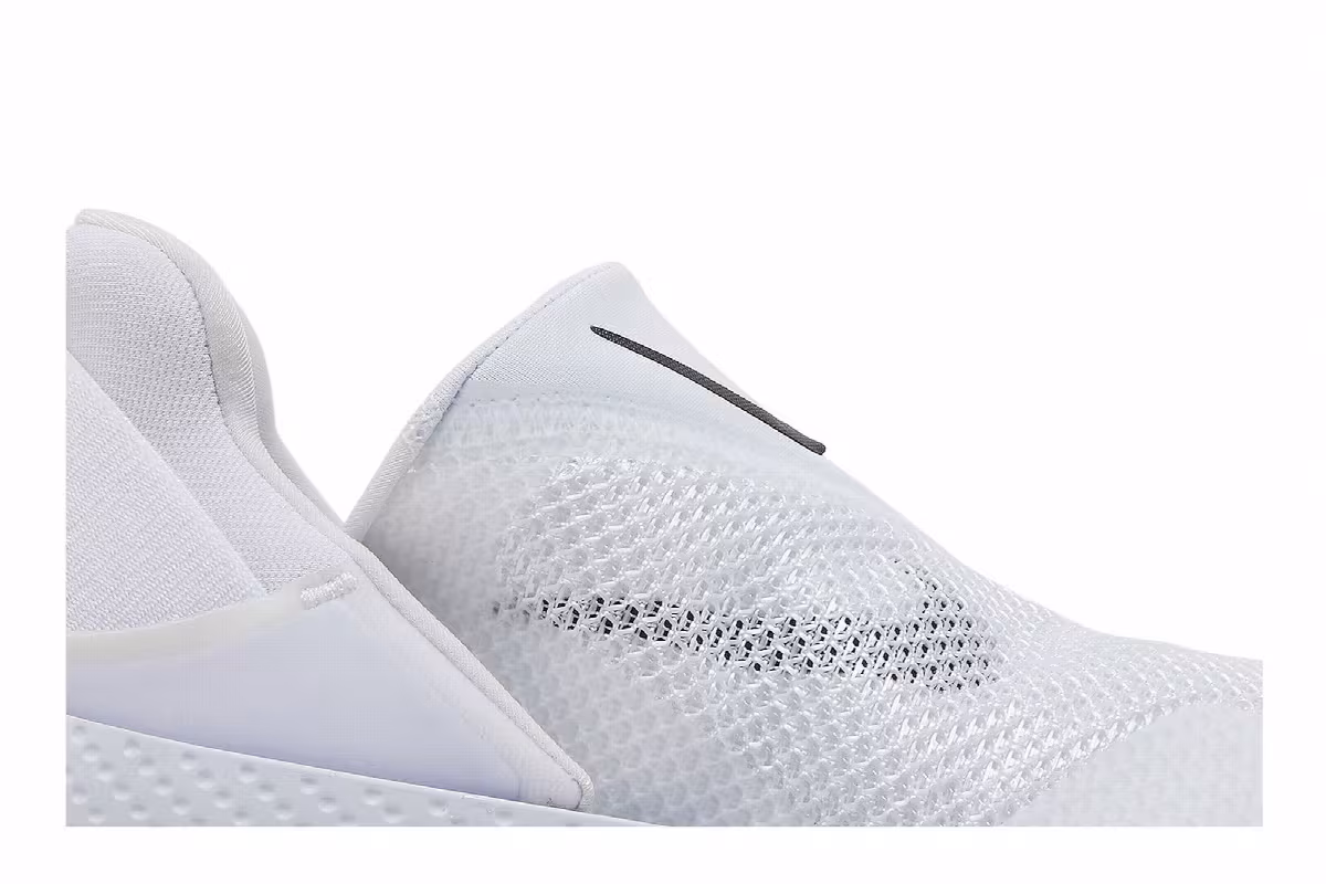 Nike Women's GO FlyEase White Black, view 3