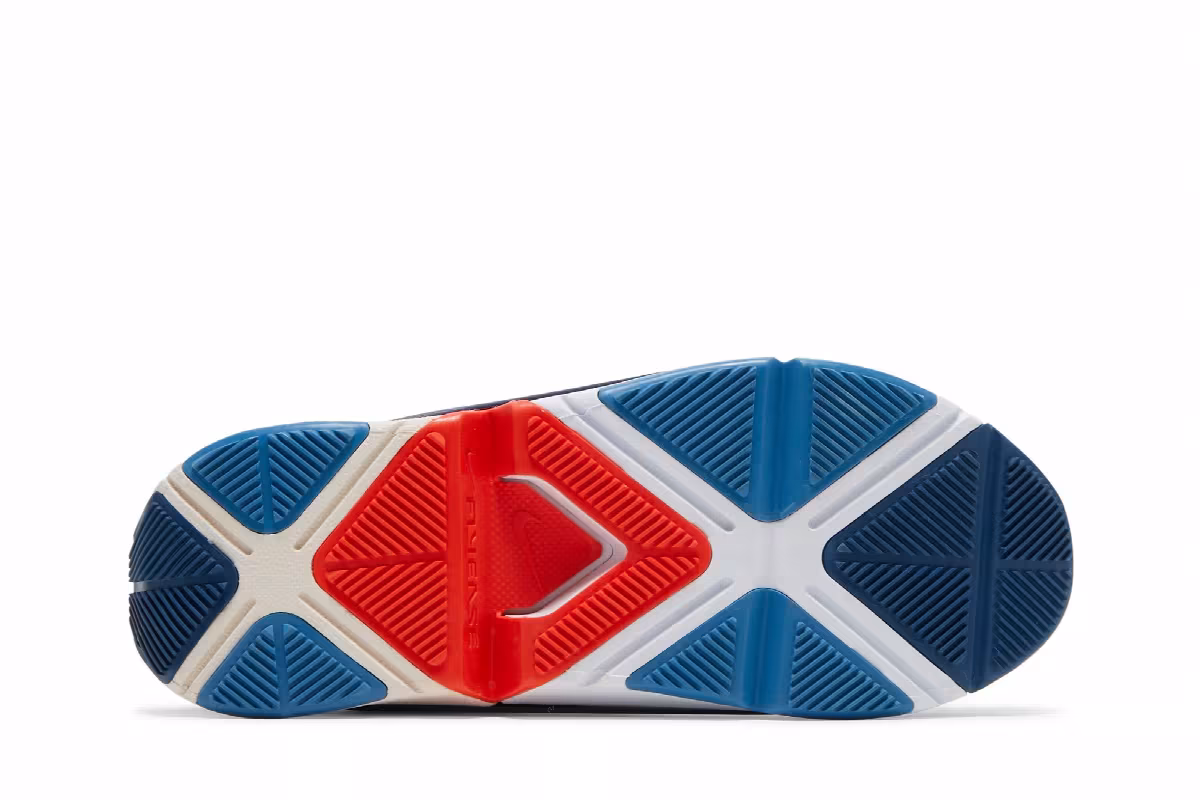 Nike GO FlyEase Court Blue, view 5