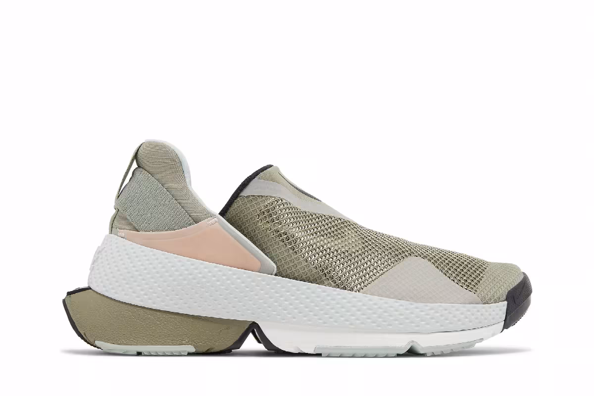 Nike GO FlyEase Light Army, view 2
