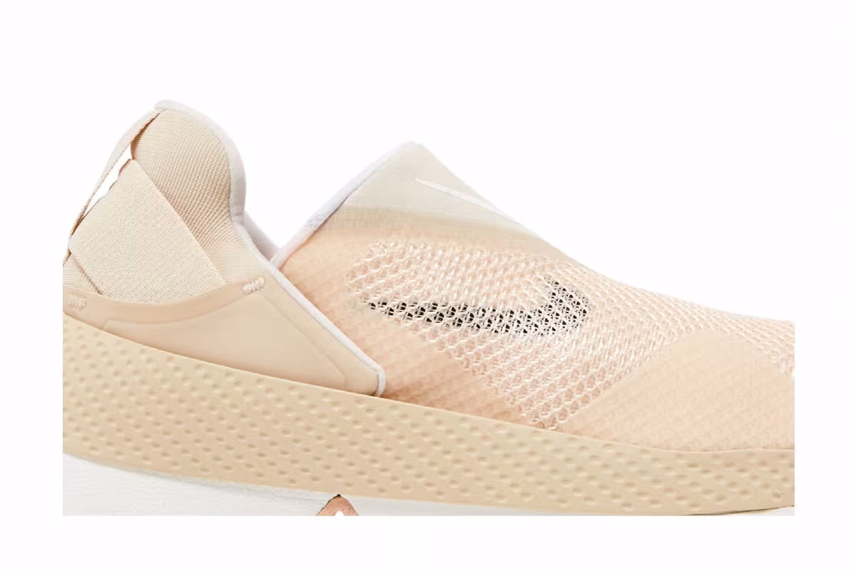 Nike Women's GO FlyEase Sanddrift, view 3
