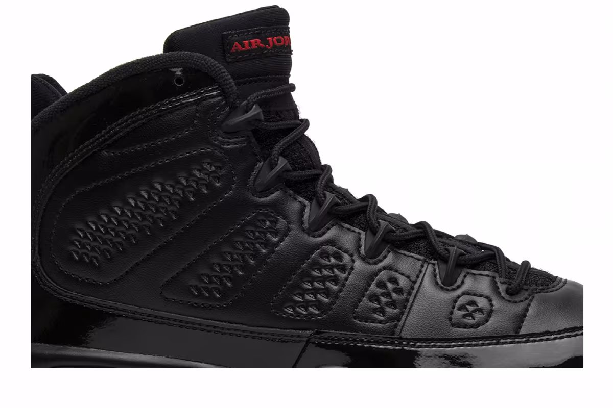 Air Jordan 9 BG Bred, view 3