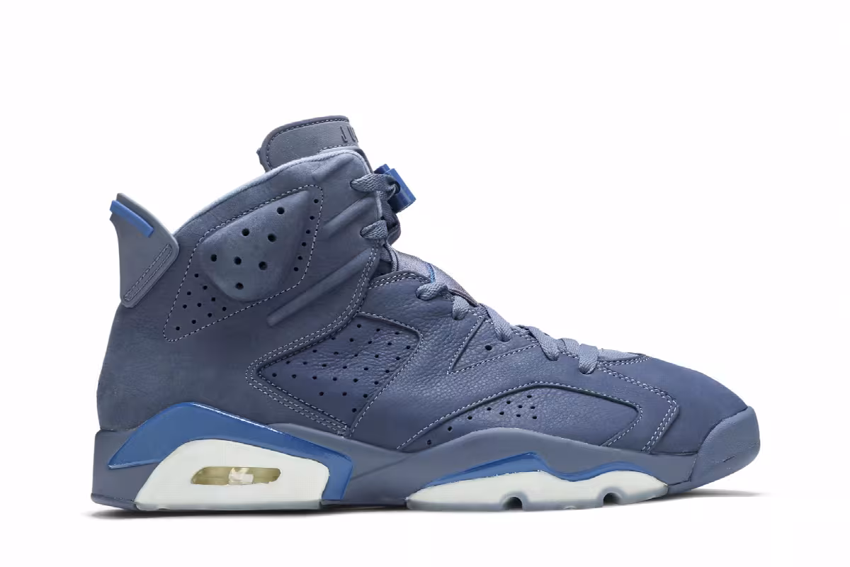 Air Jordan 6 Diffused Blue, view 2