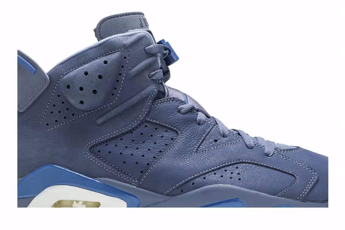 Air Jordan 6 Diffused Blue, view 3