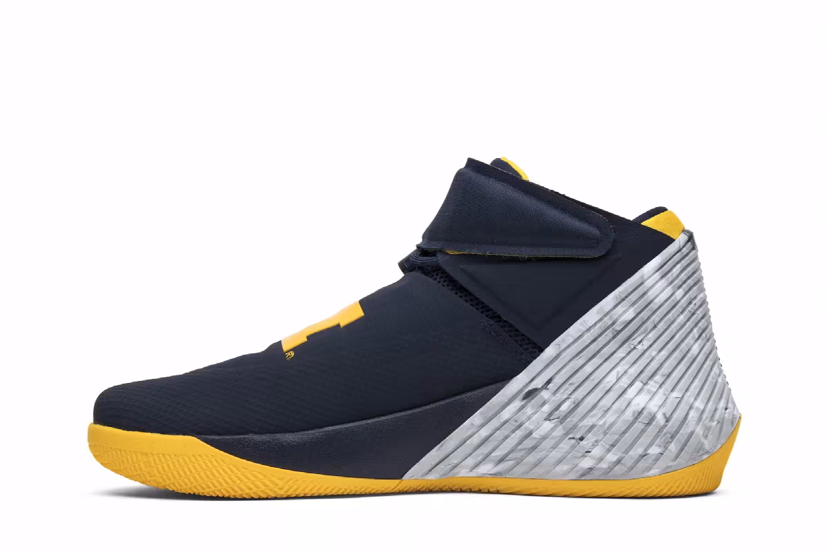 Air Jordan Why Not Zer0.1 Michigan, view 4