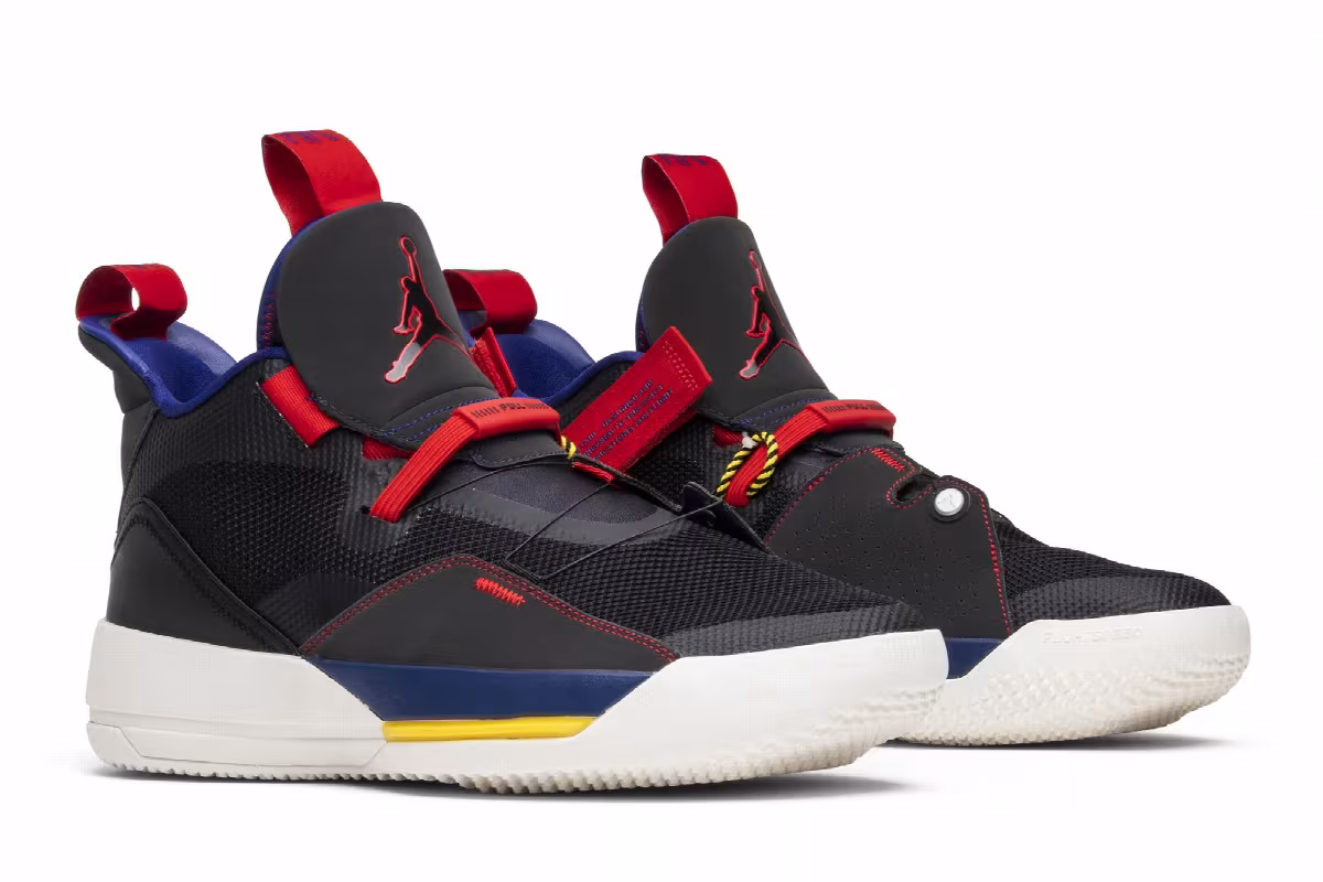 Air Jordan 33 Tech Pack, view 9