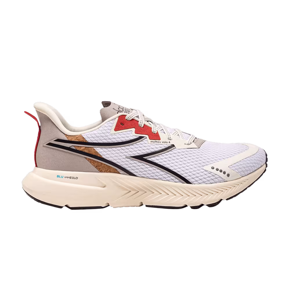 Diadora Mythos Blushield Volo 4 2030 White Cayenne