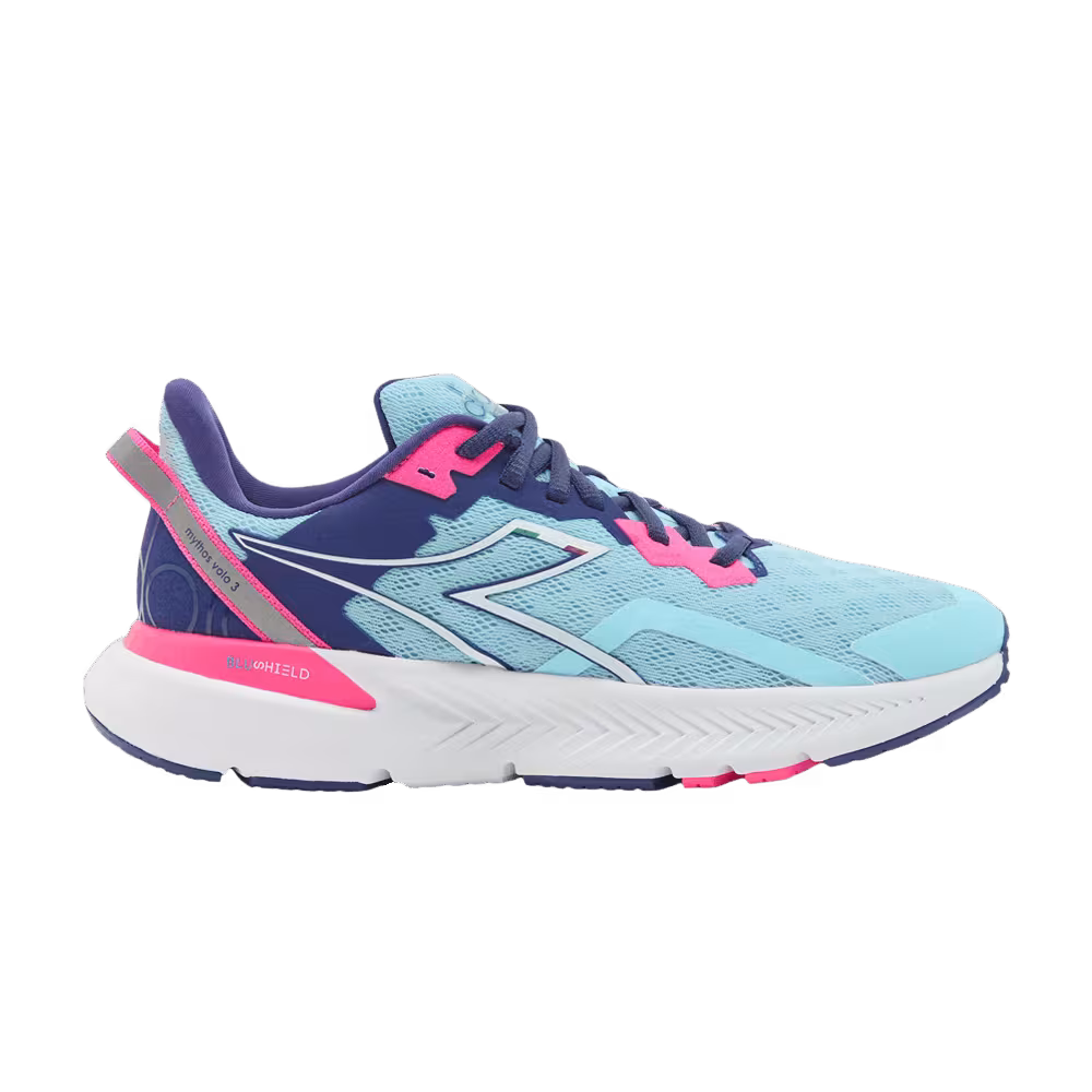 Diadora Women's Mythos Blushield Volo 3 Bright Baby Blue