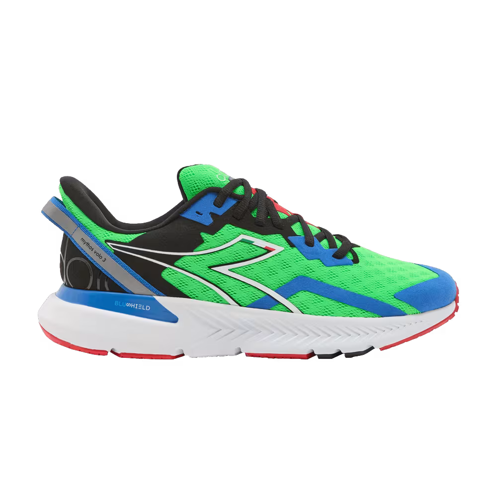 Diadora Mythos Blushield Volo 3 Green Fluorescent