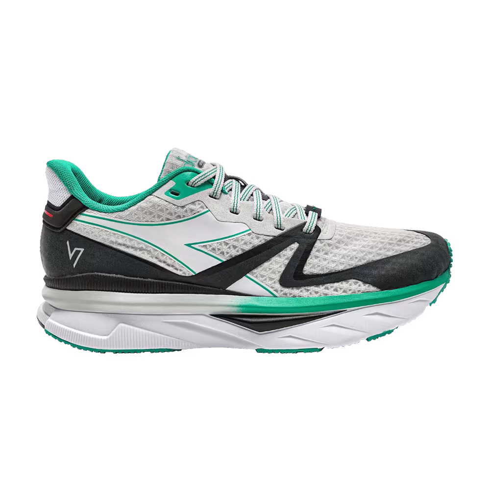 Diadora Atomo V7000 Titanium Grey Black